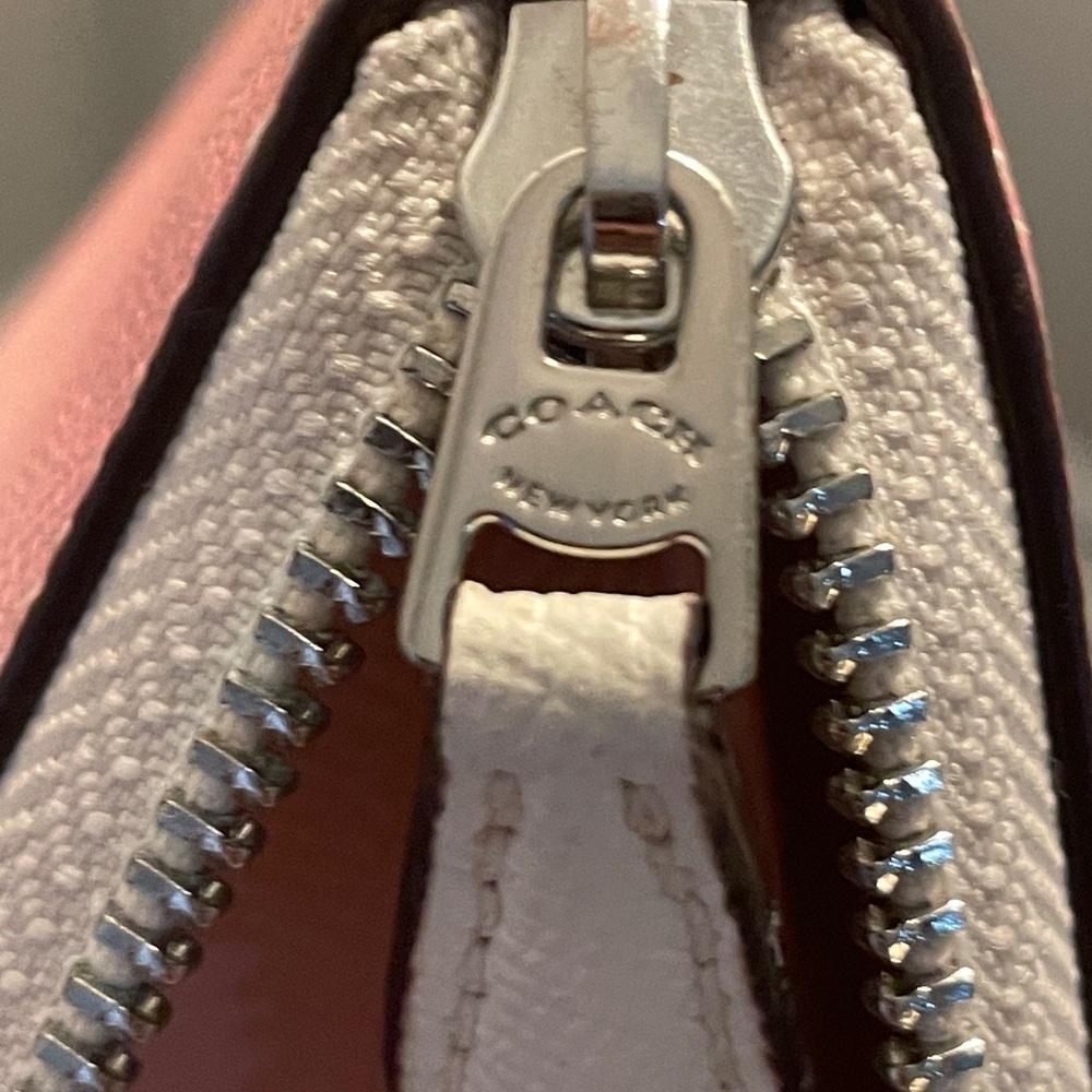 Coach Pink Gradient Wallet - Picture 6 of 7